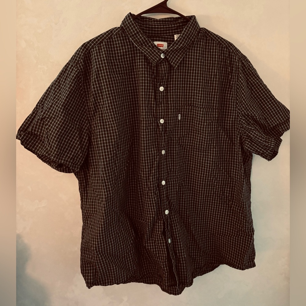 VTG Men’s Levi’s Plaid Collared Short Sleeve Button Down Pocketed Shirt , XXL